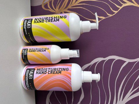 Живильний крем для рук NUB Nourishing Hand Cream Almond 500 ml 270087 фото